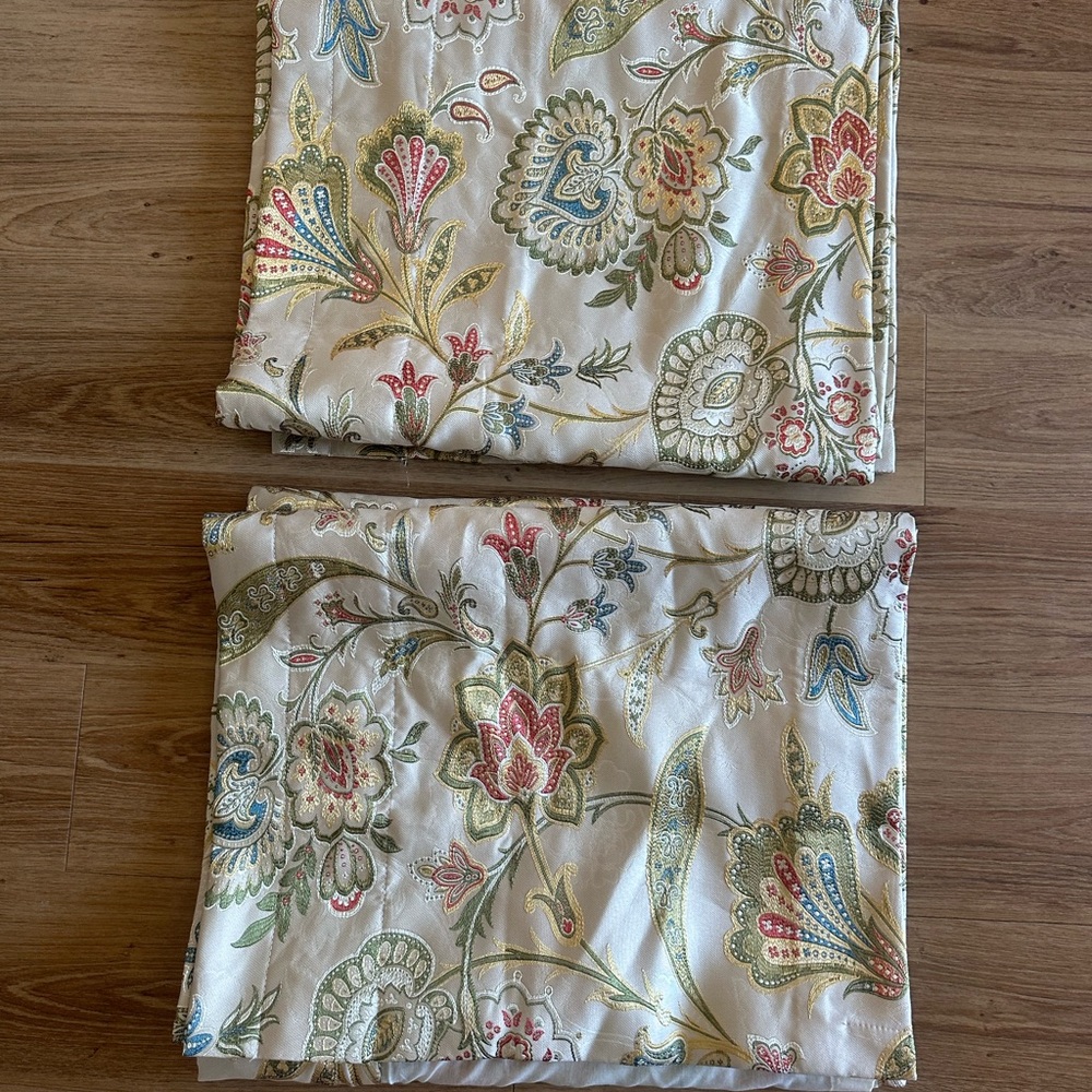 Floral Patterned Valences